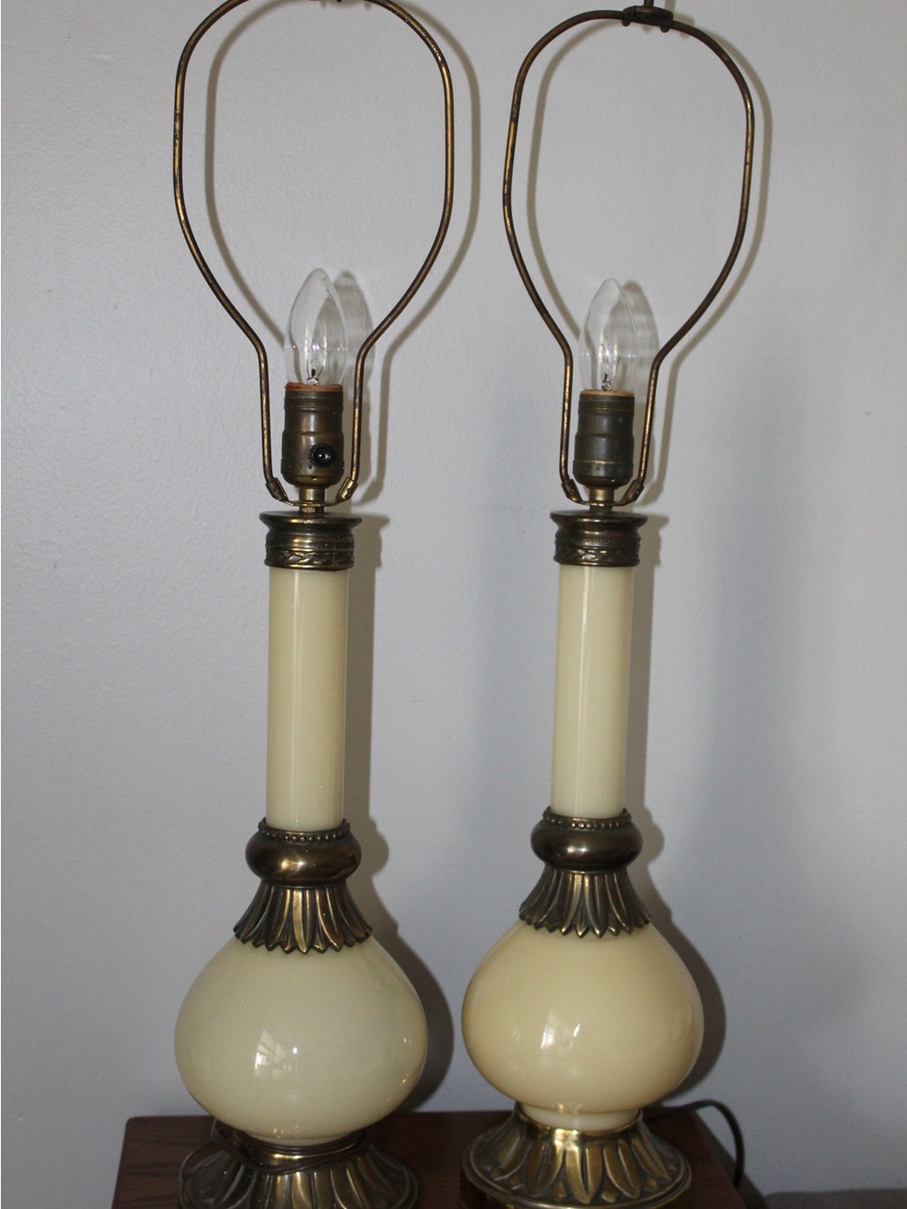Pair of Cream Glass and Brass Column Table Lamps - Picture 7 of 7